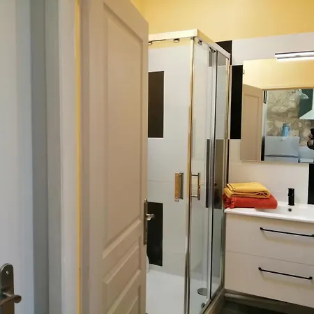 Place Des Amis, Un Ete A La Campagne Saint-Gervais (Gironde)